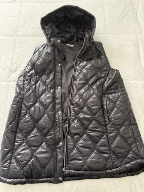 Maurices Black Quilted Hooded Puffer Vest
